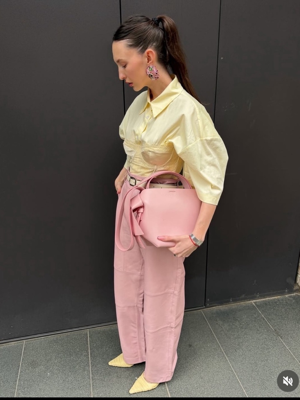 NEW (TWO PIRCE SET ) ZARA POPLIN SHIRT AND PANTS SIZE XS and M
🚨NO DISCOUNT - Picture 13 of 14